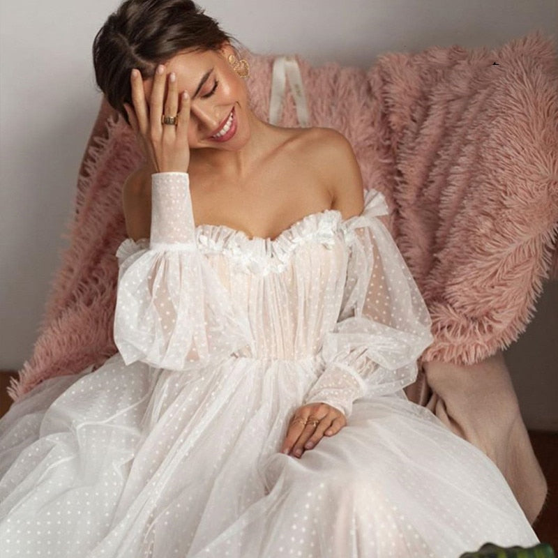 Puffy Sleeve Dot Tulle Wedding Dresses - luxebabyco